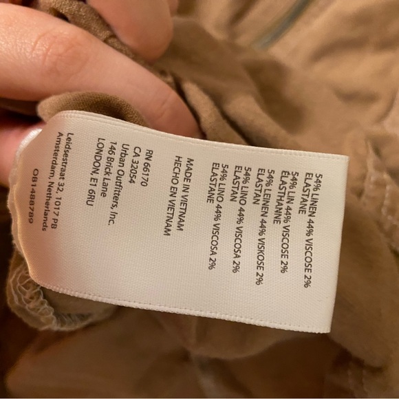 Short Sleeve Romper Urban Outfitters - Picture 4 of 4